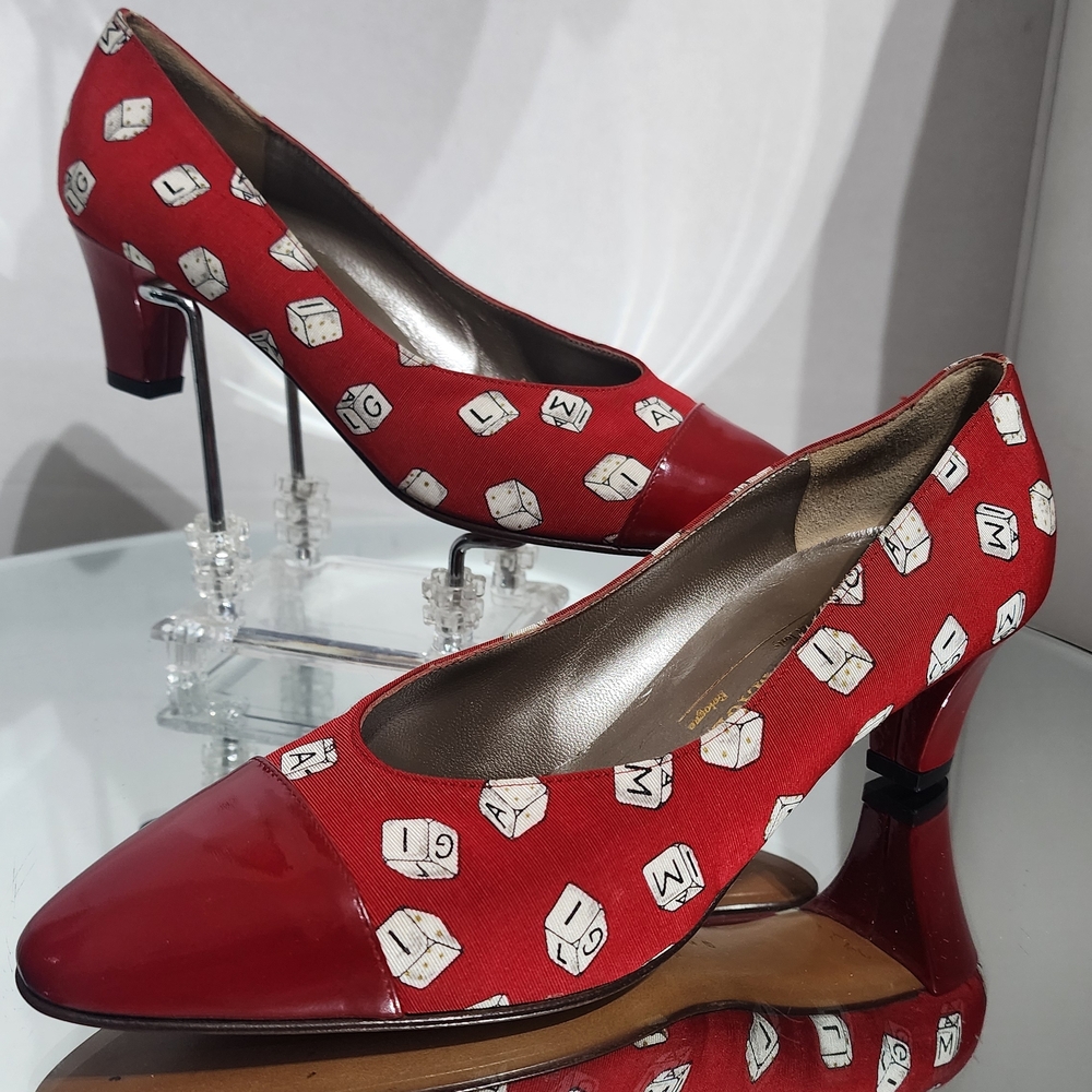 Vintage Bruno Magli 80s Red Silk Print Heels Novelty Dice Letters Pumps 7.5 B